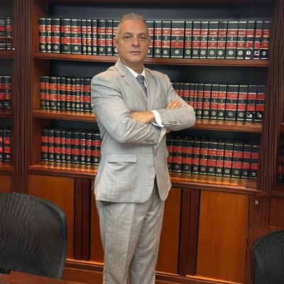 Leonardo Manzan avalia os desafios tributários e regulatórios para impulsionar a mobilidade elétrica no Brasil.