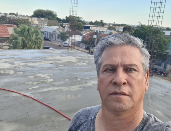Ricardo Chimirri Candia mostra como a construção pública sustentável alia economia e preservação ambiental.