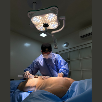 Milton Seigi Hayashi revela como a gluteoplastia moderna busca proporção e equilíbrio, respeitando a individualidade de cada corpo.