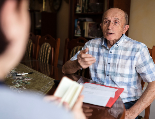 O Sindnapi - Sindicato Nacional dos Aposentados, Pensionistas e Idosos mostra por que a participação sindical é essencial para proteger e defender os direitos do idoso.